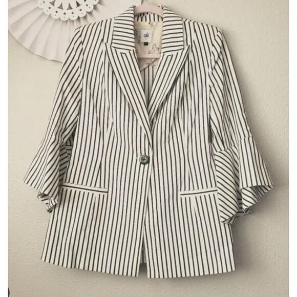 New CAbi | 5295 Ole Ticking Stripe Bell Jacket Blazer Navy White size 8 - Picture 4 of 6